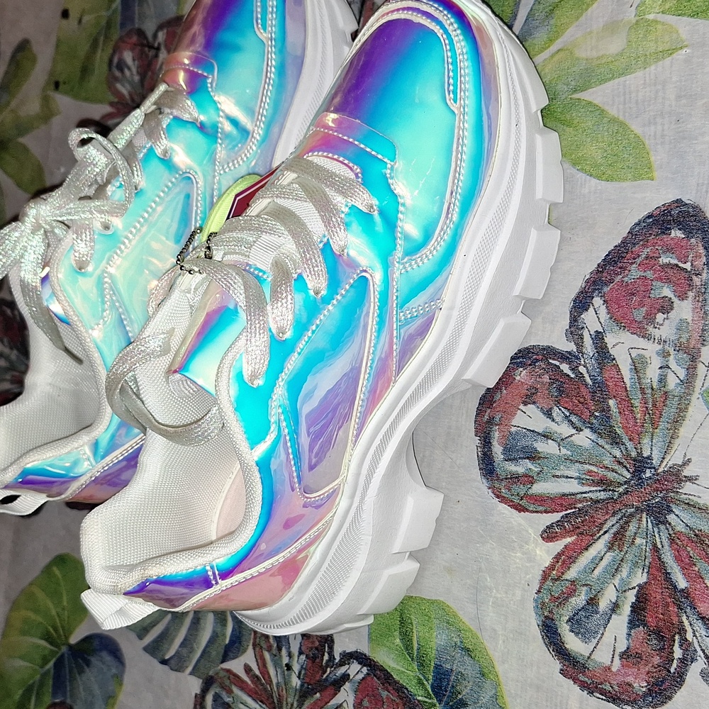 NWT SIZE 9 LUCKY STEP HOLOGRAM MEMORY FOAM PLATFORM SNEAKERS - Picture 3 of 9